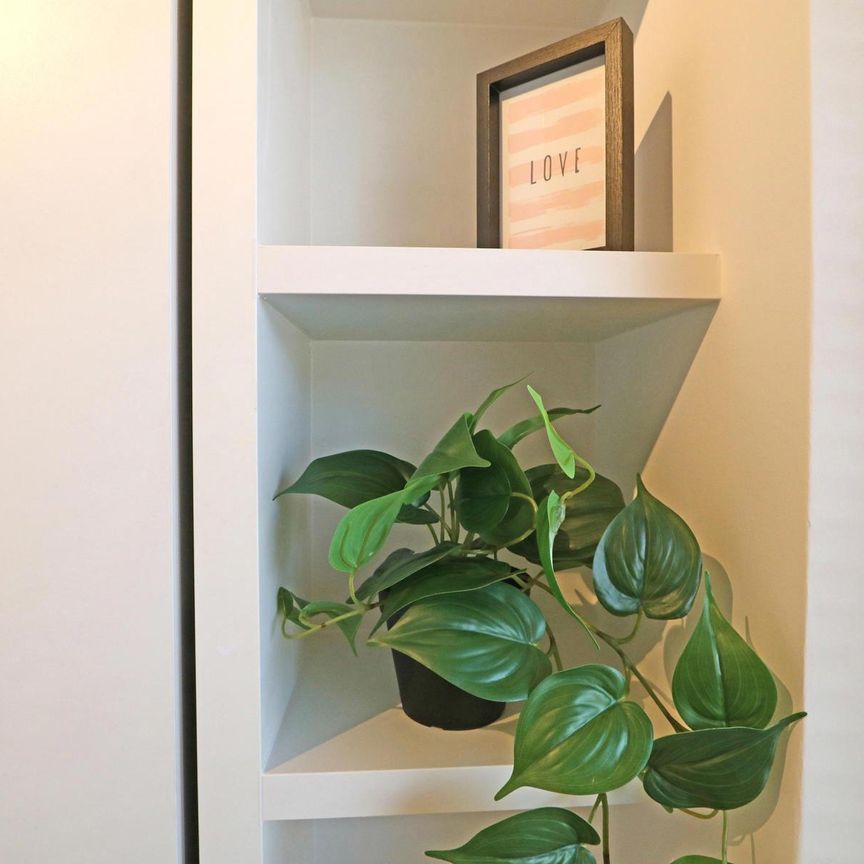 Prachtig gerenoveerd appartement gelegen centrum Knokke - Photo 1