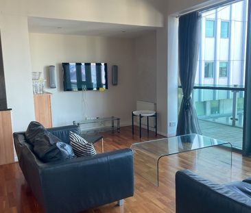 2 Bed Flat, Bothwell Street, G2 - Photo 1