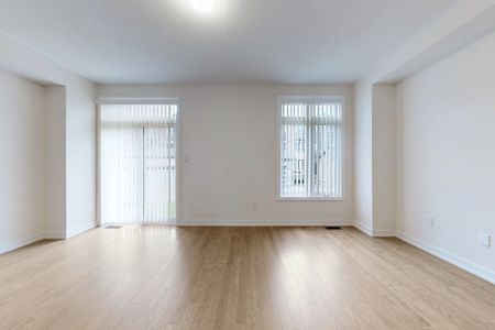 For Lease - 56 Haldimand Street, Vaughan, Ontario - Photo 3