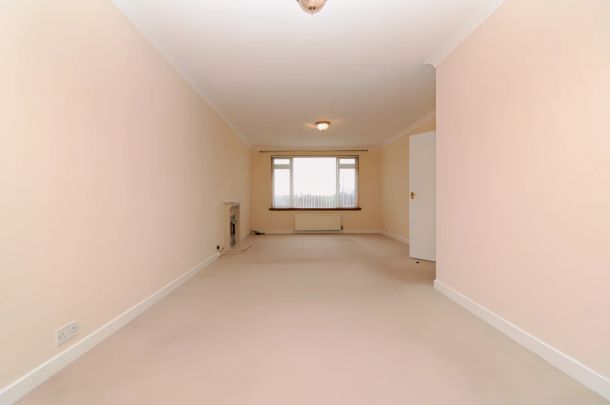 3Bedrooms, 1Bathrooms - Photo 1