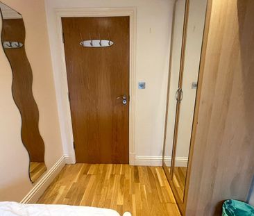 The Lindens, London, W5 - Photo 6