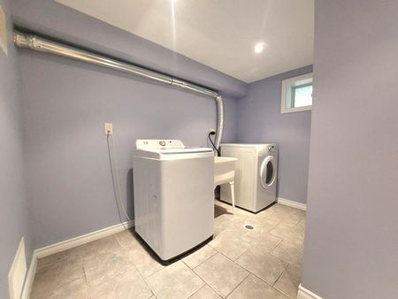 For Lease - 21 Orlando Boulevard, Toronto, Ontario - Photo 2