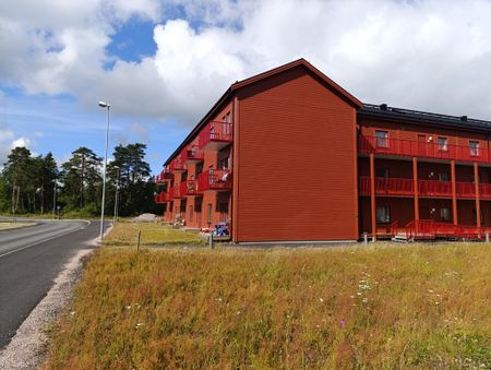 Edith Österlunds gata, Hillerstorp - Photo 2