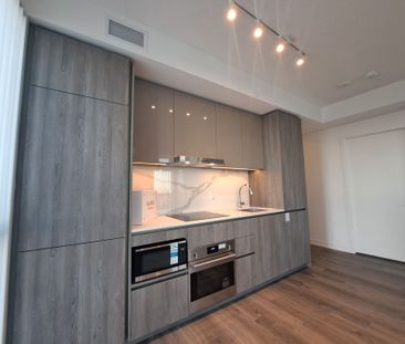 For Lease - 8 Interchange Way Unit# 2112, Vaughan, Ontario - Photo 5