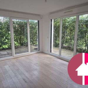 STUDIO A LOUER AVEC TERRASSE - Photo 2