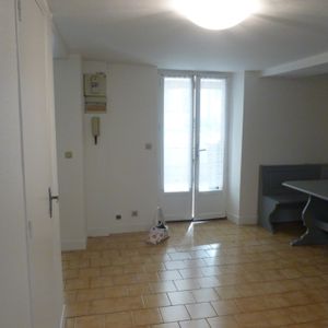 Appartement - 1 pièce - 23 m² - Laval - Photo 3