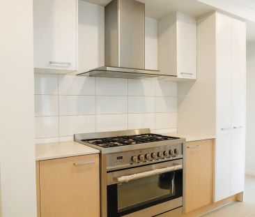 “For Lease – Spacious Family Home in Prime Craigieburn Location” - Photo 5