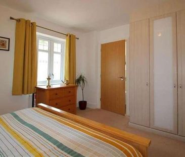 Maidenhead, Berkshire, SL6 - Photo 5