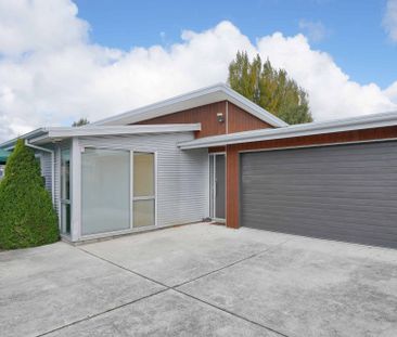 Haven in Woolston - Photo 1