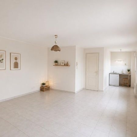 Location Appartement 1 pièce 34m² CHINON 37500 - Photo 4