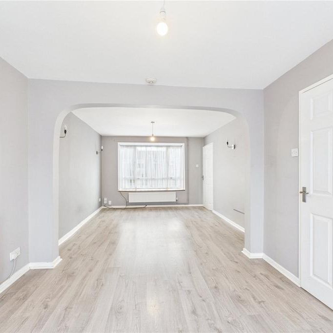 3 bedroom terraced house to rent - Photo 1