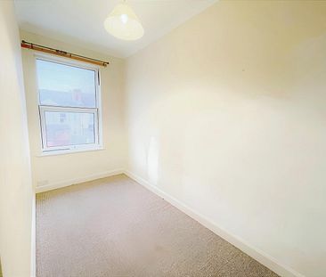 2 Bedroom Terraced House for rent in Crimpsall Road, Hexthorpe, Doncaster - Photo 5