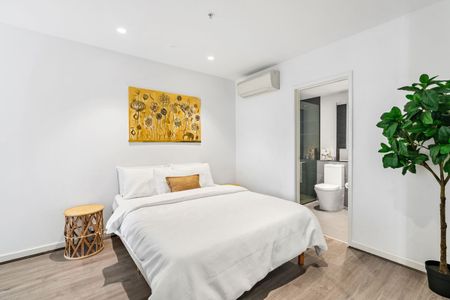 305/8 Daly Street, South Yarra - Photo 4