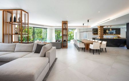 Villa for rent in Marbella - Photo 4