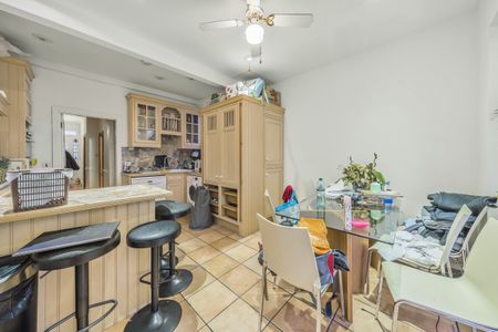 Stroud Road, Wimbledon Park, London, SW19 - Photo 5