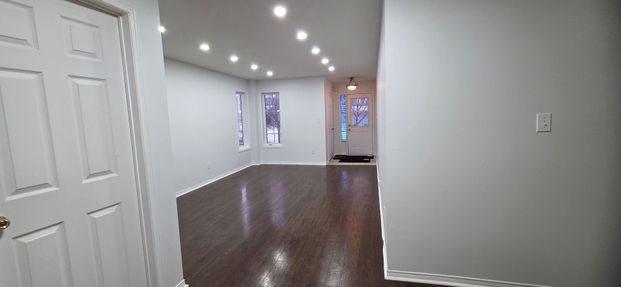 For Lease - 674 Brasswinds Trail, Oshawa, Ontario - Photo 1