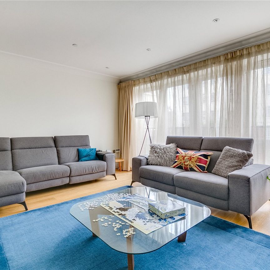 Havilland Mews, Shepherds Bush, W12, London - Photo 1