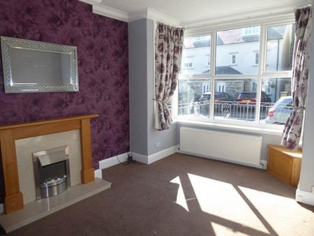 3 bedroom terraced house to rent - Photo 4