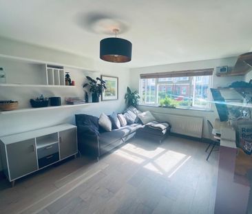 2 Bed Flat, Parkside Court, N22 - Photo 3