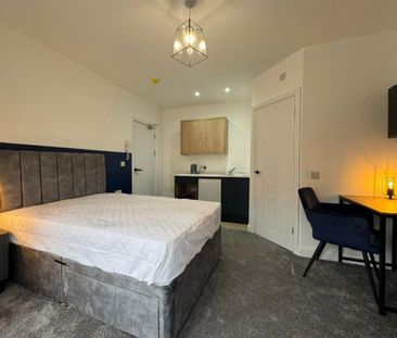 1 bedroom in a house share to rent - Photo 6