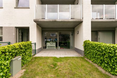 Gelijkvloers appartement met 2 slaapkamers en tuin te huur. - Photo 3