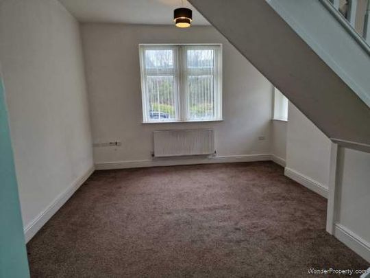 2 bedroom property to rent in Ashton Under Lyne - Photo 1