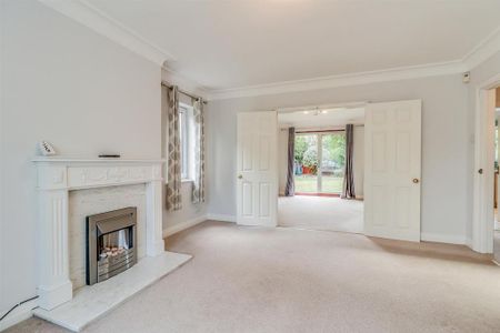 4 bedroom house to rent - Photo 2