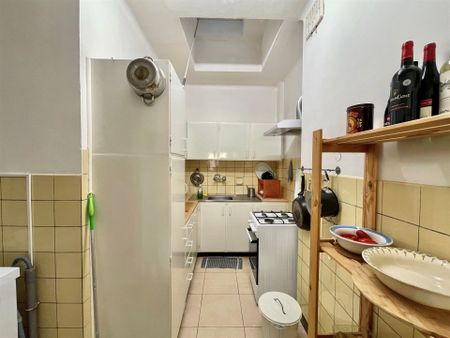2-slaapkamer appartement met stadstuintje in Borgerhout te huur! - Photo 3