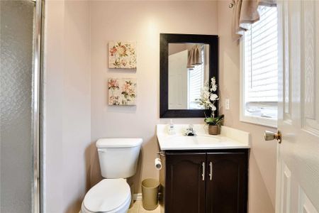 For Lease - 33 Fenflower Court, Brampton, Ontario - Photo 2