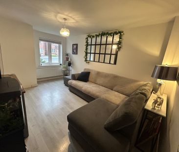 Sweet Chestnut, Cranbrook - Photo 2