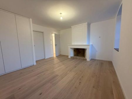 Magnifique appartement de 3 pièces au rez-de-chaussée - Foto 2