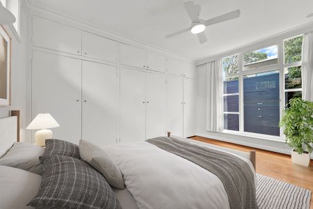 8 Cromer Road, Beaumaris VIC 3193 - House For Rent | Domain - Photo 3