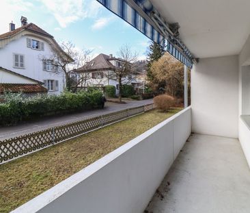 Tolle 3.5-ZW à 63 m2 im EG mit Balkon in ruhigem Quartier - Foto 1