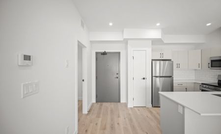 Hawthorne: Black Accents – 1800 Leila, Winnipeg, MB - Photo 3