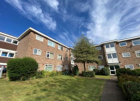 Langbay Court Walsgrave Coventry - Photo 3