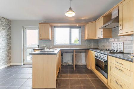 1 Hillside Terrace, HILLSBOROUGH, BT26 6JG - Photo 5