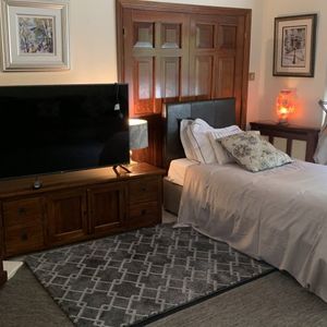 Room in shared 4-bed apt for rent in Rathmichael, Dublin - Photo 2