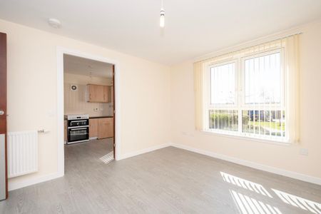 Two Bed, Unfurnished, Ground Floor Apartment which has been Modified for Wheelchair use - Photo 2