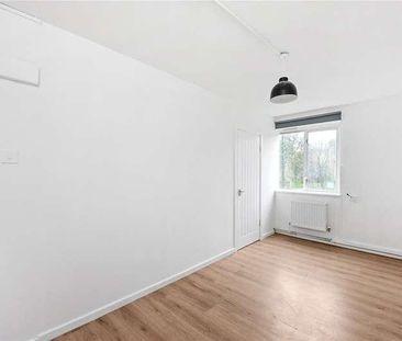 Highbury Quadrant, London, N5 - Photo 1