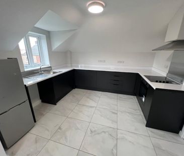 2 bedroom apartment to rent - Photo 3