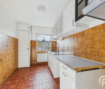 2 pièces avec balcon et parking - Photo 5