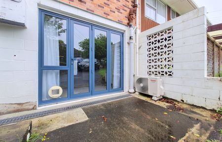 Love Nest or Private Sanctuary - Photo 2