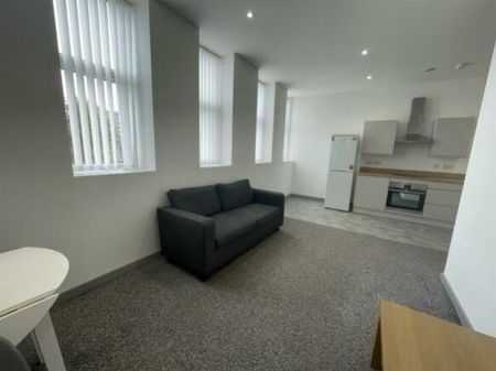 2 bedroom flat to rent - Photo 2