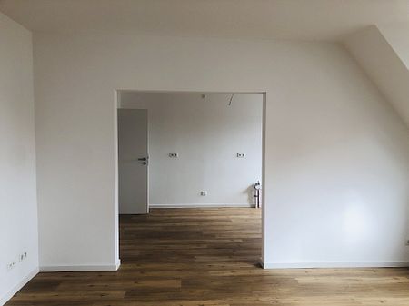 Sanierte Dachgeschosswohnung direkt in der Innenstadt - Foto 4