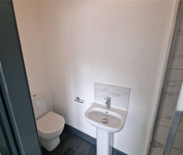 Oates Street, Dewsbury, West Yorkshire, WF13 - Photo 3