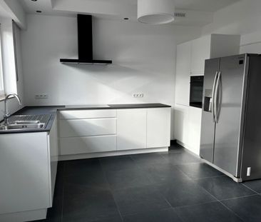 Drie slaapkamer duplex-appartement - Photo 4