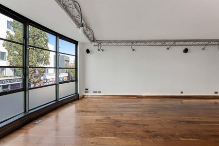 Arlington Road, Camden, NW1 - Photo 3