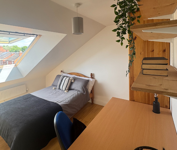 2 BEDROOMS, 15 WILLOWBANK MEWS FLAT 6 – STUDENT ACCOMMODATION COVENTRY - Photo 4 | Rentumo