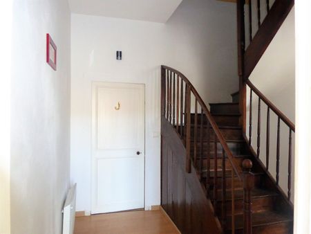 Location Maison 5 pièces 102m² JARNAC 16200 - Photo 5