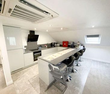 Lower Road, Hockley, SS5 - Photo 5